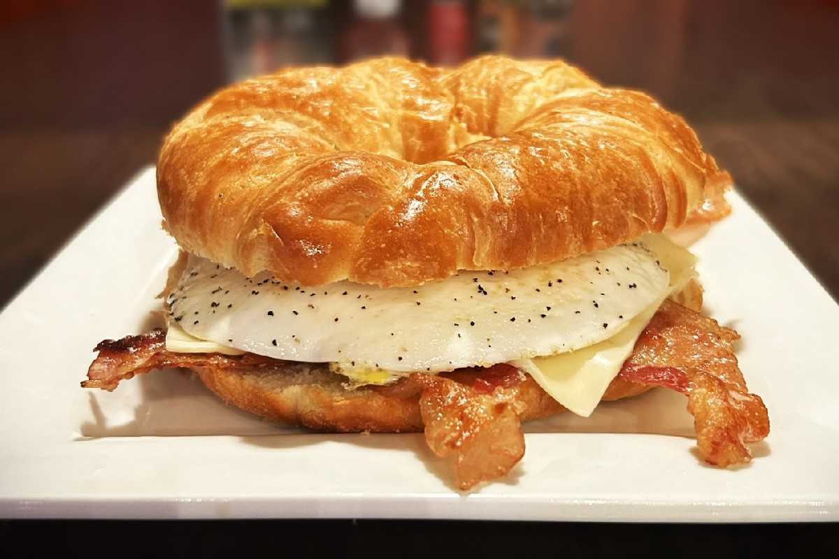 Egg & Cheese Croissant